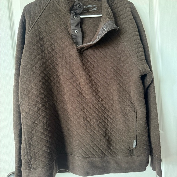 Eddie Bauer Brown Crewneck Sweater with Quilted Texture - Picture 2 of 5